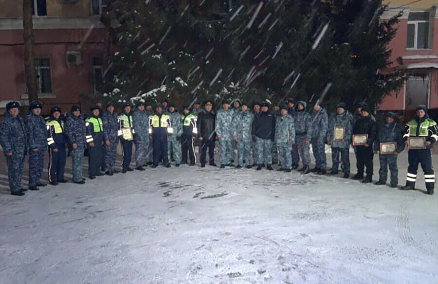 Отряд полицейских вернулся в Амурскую область из служебной командировки фото