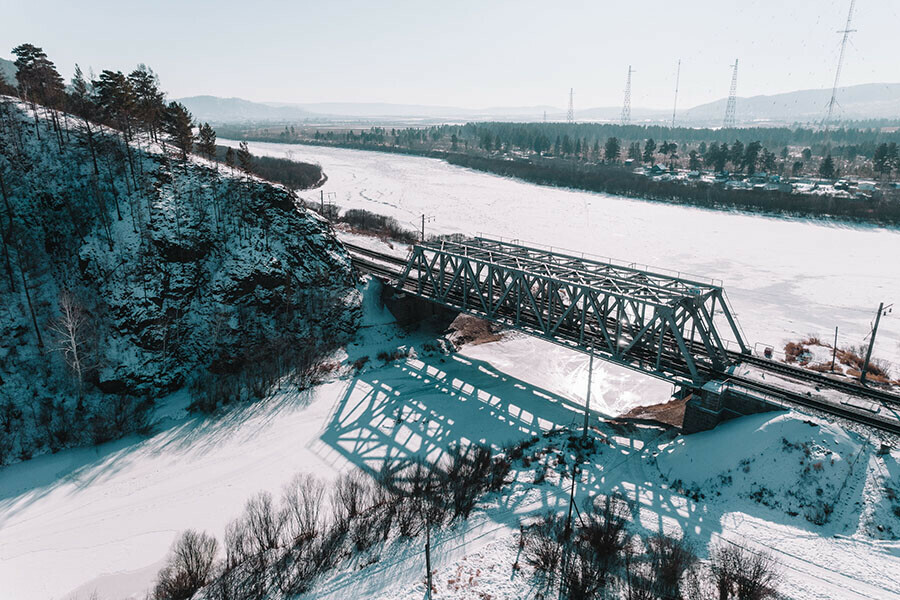 На железной дороге в Амурской области капитально отремонтируют два крупных сооружения
