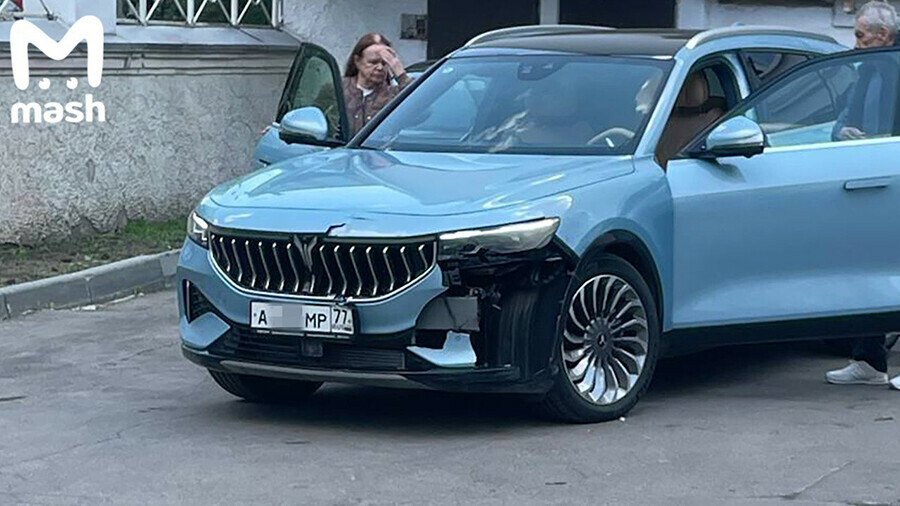 Уникальные номера с автомобиля умершего телеведущего продают за 50 миллионов