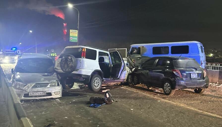 Один из пострадавших в тяжелом состоянии мэр Белогорска рассказал как произошло массовое ДТП на путепроводе