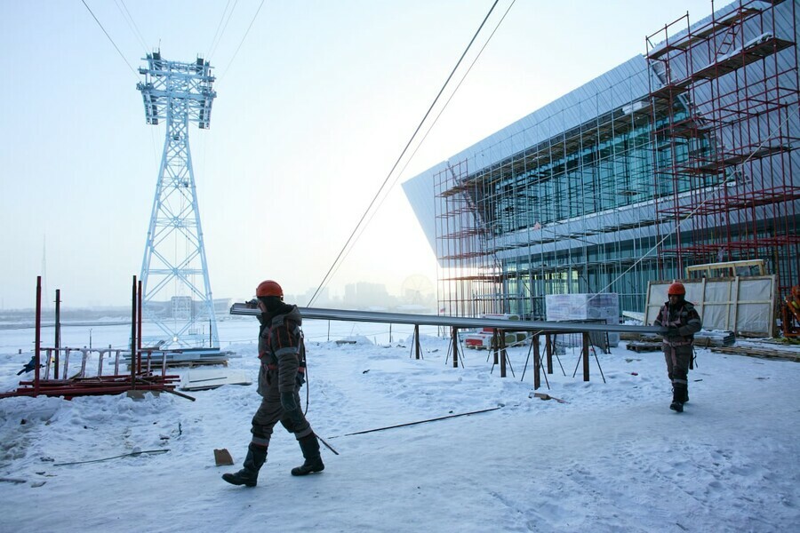 В Благовещенске на финишную прямую выходит строительство канатной дороги между Благовещенском и Хэйхэ