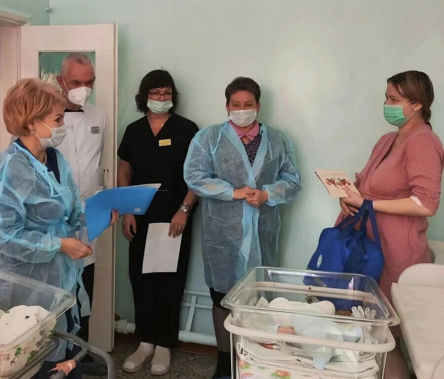 Двойной праздник 8 марта в Благовещенске родились 2 мальчика и 2 девочки