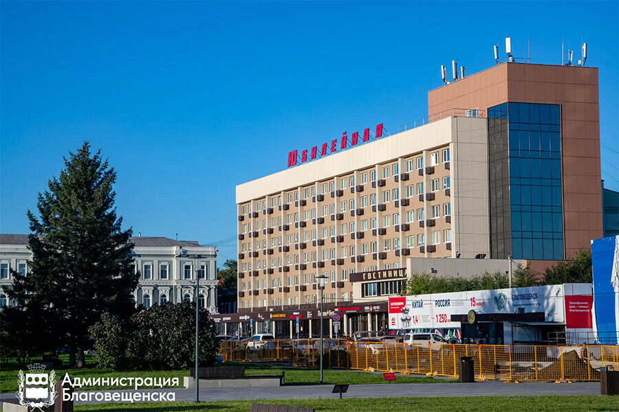 В самом центре Благовещенска у Золотой мили построят просторную парковку