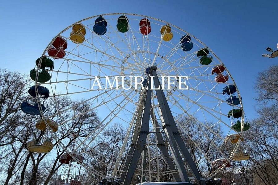 В горпарке Благовещенска демонтировали несколько популярных аттракционов Amurlife прогулялся по месту которое готовят к реконструкции фото