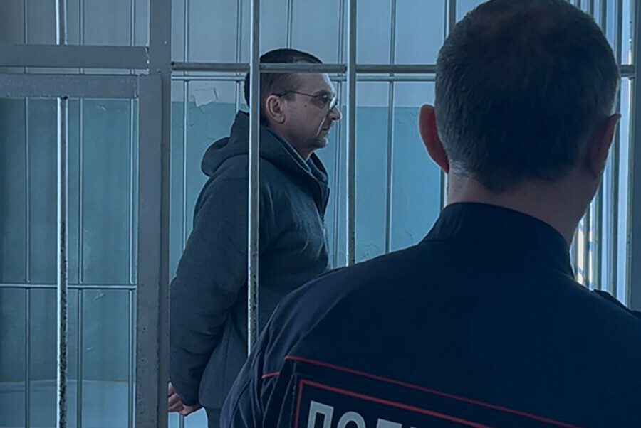 Приговор амурчанину больше 30 лет назад убившего семью с детьми на Урале вступил в силу
