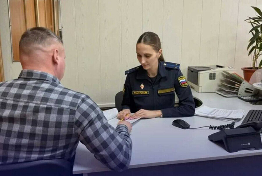 Больше 500 раз за один месяц позвонил банк должникуамурчанину 