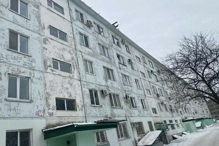 Никто не спешит чтото устранять жители многоквартирного дома в Благовещенске столкнулись с серьезной проблемой фото видео