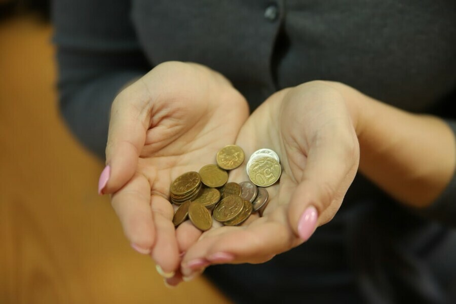 Кто такие раздолжнители и как они наживаются на ваших долгах