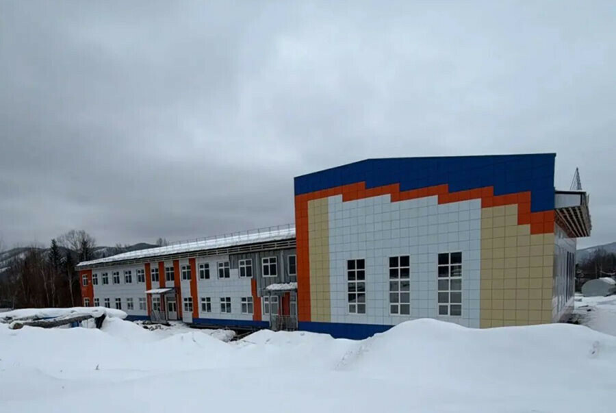 В новой сельской школе Амурской области дети будут учиться в одну смену