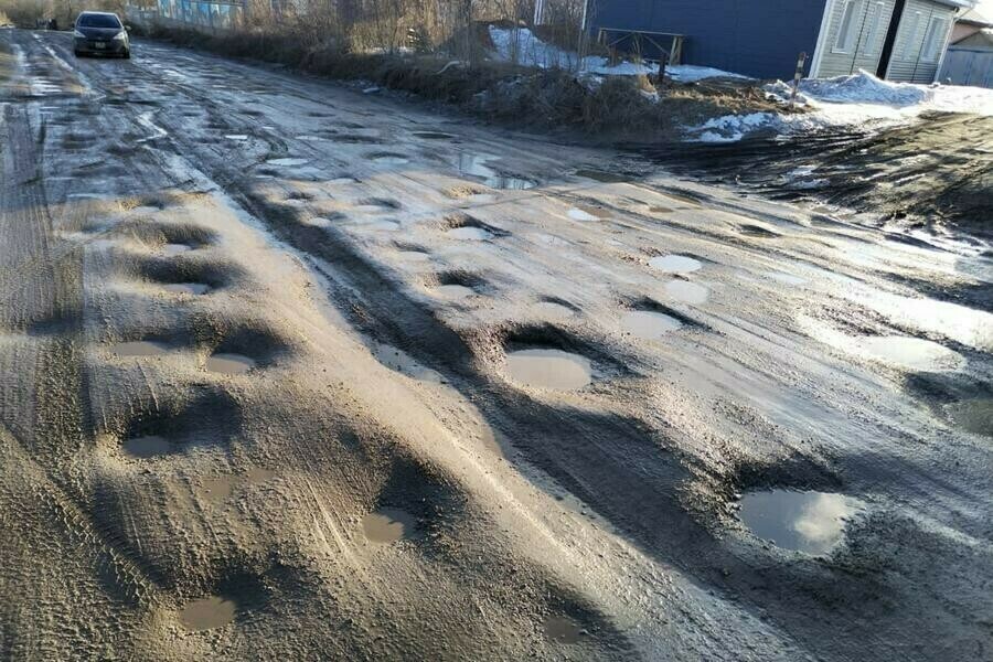 В Тындинском округе вводится запрет на движение машин тяжелее 12 тонн