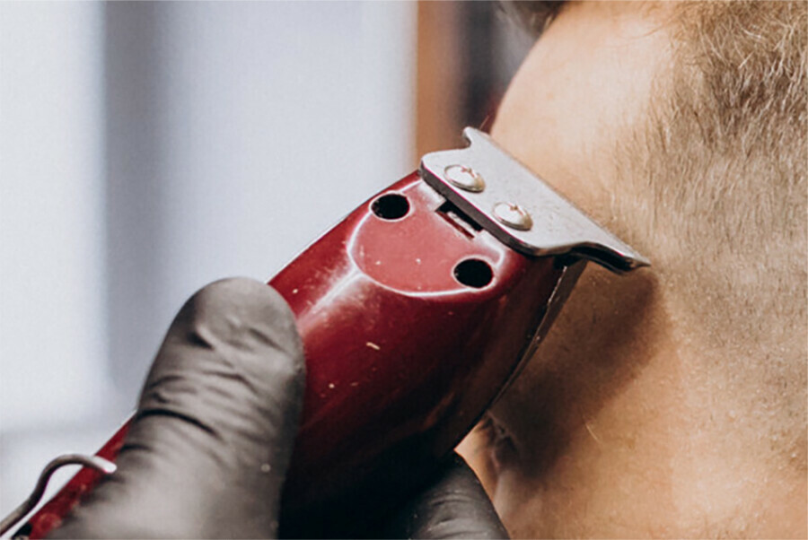 Амурчанин расправился с парикмахером изза некачественной стрижки