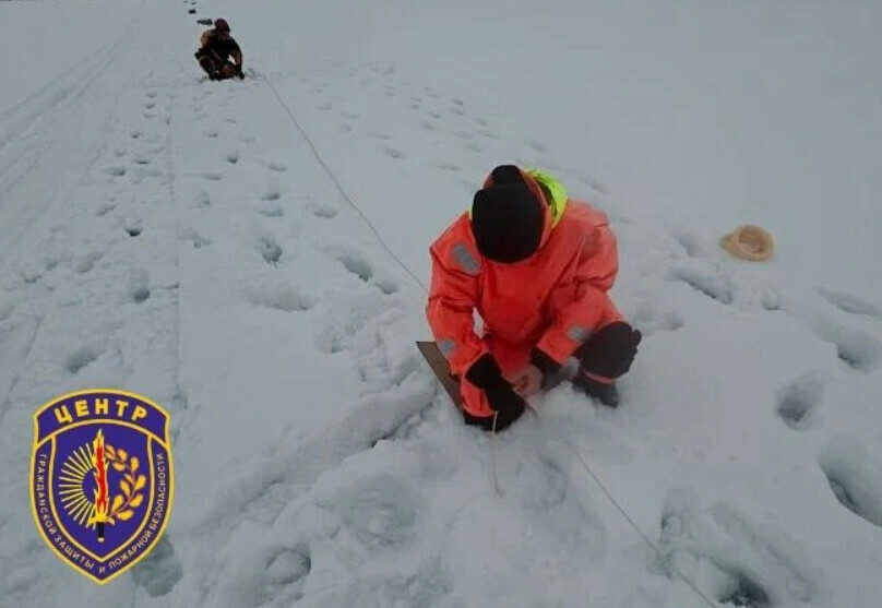 В Амурской области продолжают взрывать лед 