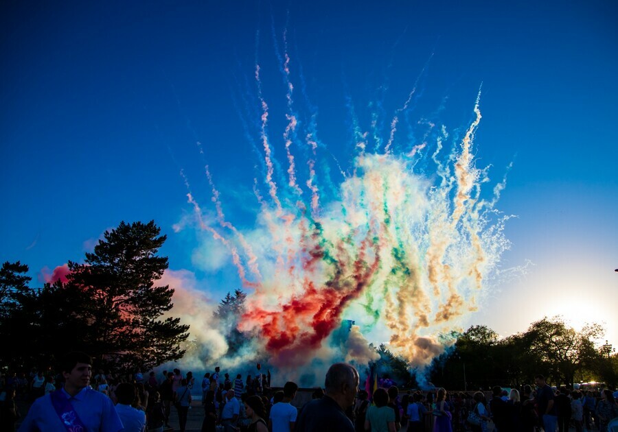 Утверждены даты последнего звонка и выпускного вечера в Амурской области