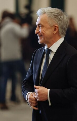 Зампред амурского правительства Павел Матюхин Семь лет назад новый аэропорт Благовещенска казался фантастикой