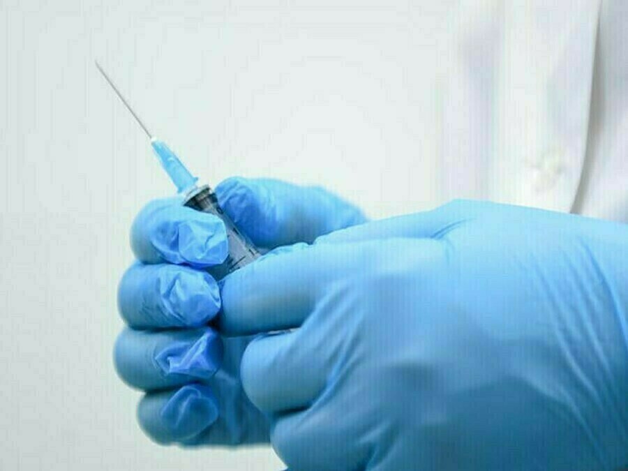 Стало известно о состоянии первого пациента получившего вакцину от рака