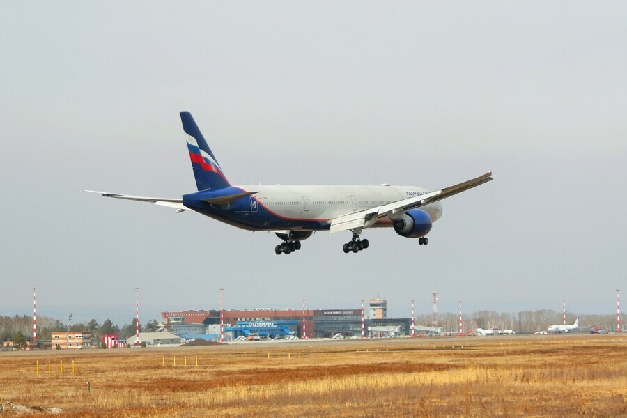 Аэропорт Благовещенска принял борт авиакомпании не летавшей в Приамурье более 10 лет фото 