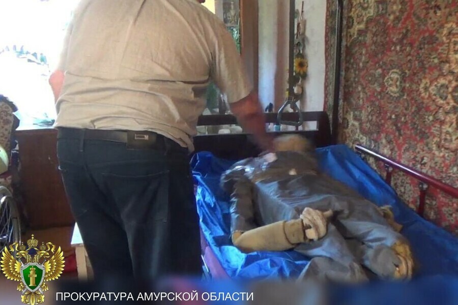 Амурчанин зверски забил до смерти парализованную мать чтобы не ухаживать за ней