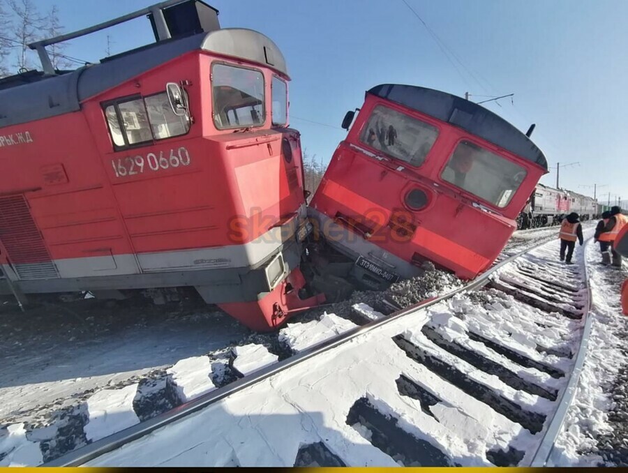 ЧП на севере Амурской области поезд сошел с рельсов Опрокинулись вагоны фото
