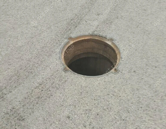 В Благовещенске водители предупреждают об открытом канализационном люке