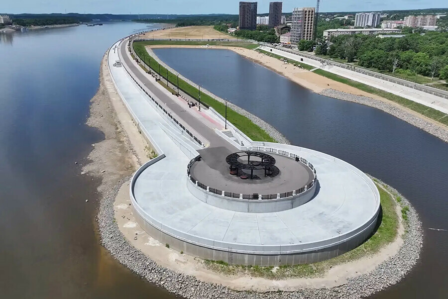 Спакомплекс и комплекс открытых и закрытых бассейнов построят на Амуре в Благовещенске