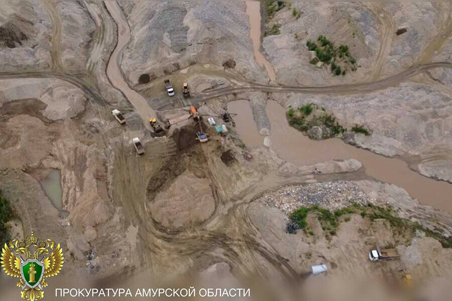 Ручей Иликан загрязнили золотодобытчики в Амурской области 