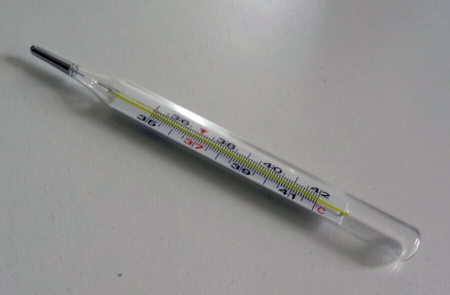 Мужчина 20 лет носил в себе ртутный градусник который проглотил в детстве