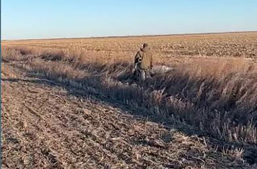 Браконьеров из Благовещенска в зарослях бурьяна обнаружили охотинспекторы 