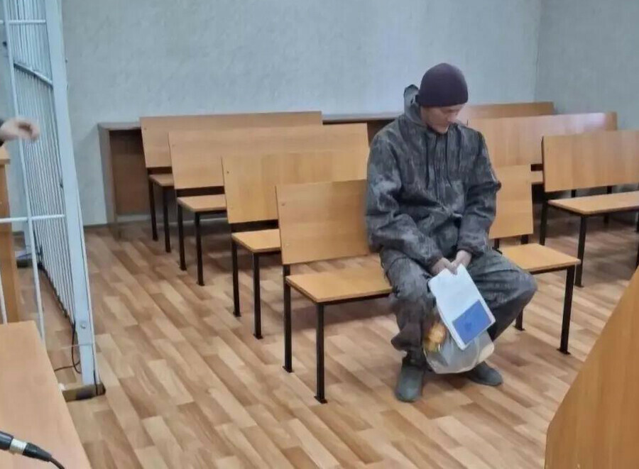 Амурчанин осужденный за убийство и разбой вышел из колонии и скрылся от надзора