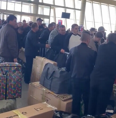 Амурчане сообщают об очередях на таможне в Хэйхэ