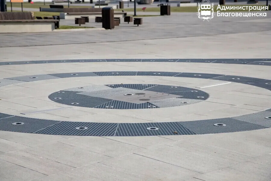 В Благовещенске начали расконсервировать одно из главных мест притяжения гостей и жителей города