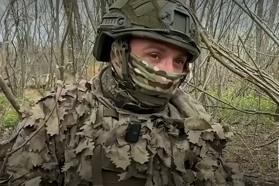 Сначала оченьочень было страшно фельдшер из Амурской области рассказал как стал снайпером на СВО видео