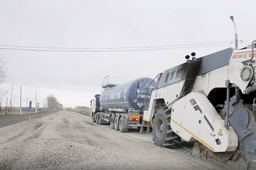 Ровные удобные дороги в Приамурье набирает обороты ремонтная кампания видео
