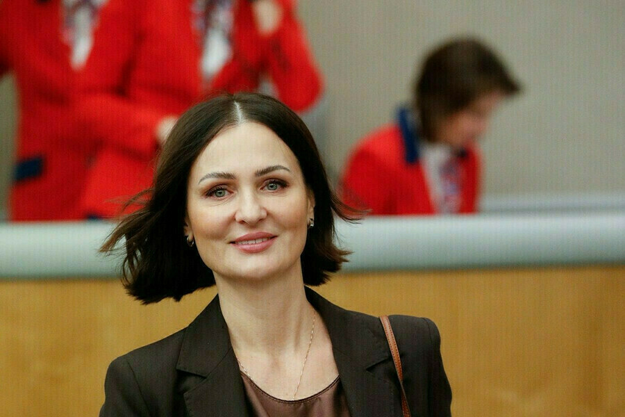 В Госдуме предложили бесплатно выдавать школьную форму многодетным