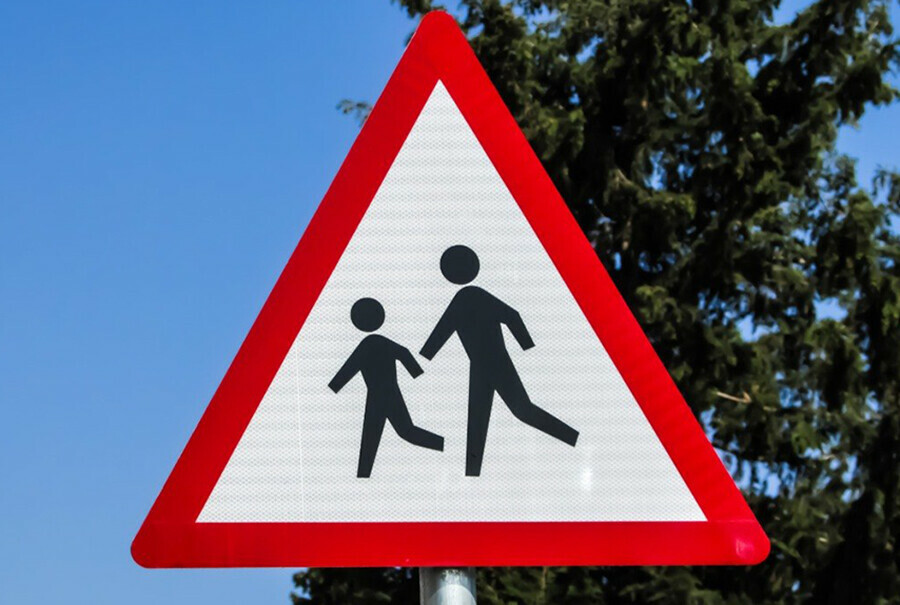 Жизнь школьников одного из округов Амурской области каждый день подвергалась опасности