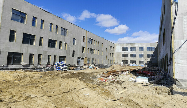 Новой школе Благовещенске официально присвоен номер и назначен директор Кто в итоге возглавил современное учреждение