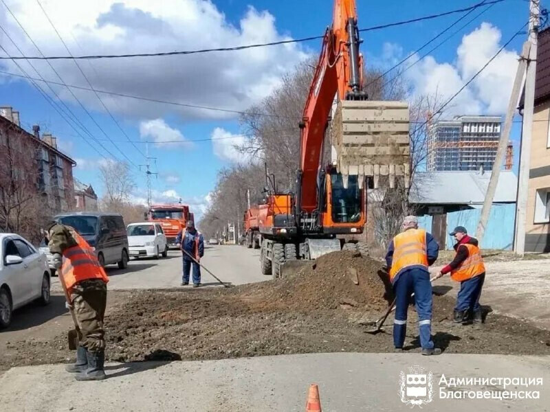 Возможно затруднение движения где в Благовещенске стартовал ямочный ремонт