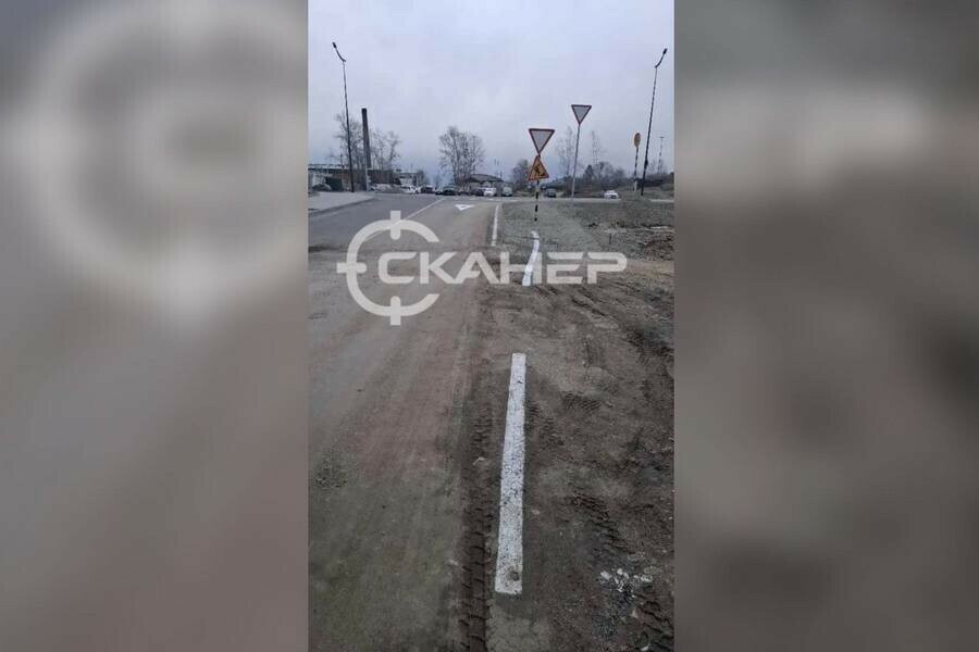 Ктото увлекся странная дорожная разметка появилась в аэропорту Благовещенска 