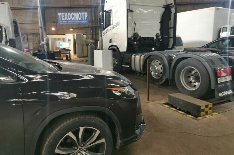 В плату за техосмотр автомобилей могут зашить НДС Что будет с ценами