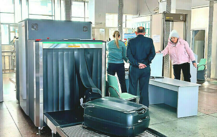 В Благовещенске после визита руководителя ФТС России отстранили от работы руководство Благовещенского таможенного поста и МАПП КаниКурган