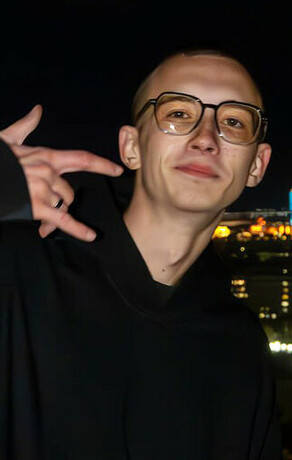 Сейчас я бы так не сделал руфер Даня Коршунов о решении оставить опасный контент популярности и жизни