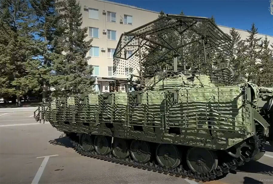 Выставка военной техники откроется в центре Благовещенска видео