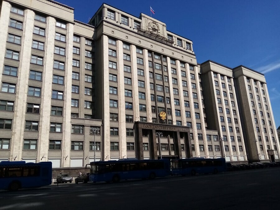 ГД приняла закон тем кто заключит контракт с Минобороны спишут кредиты