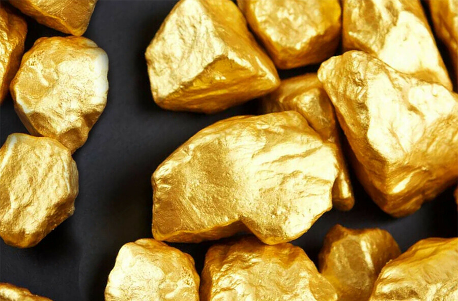 Золото и серебро на сумму свыше 26 миллионов хранил в гараже житель Чукотки