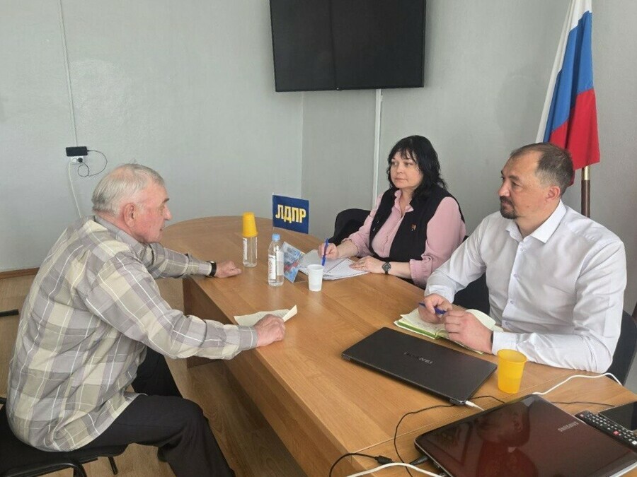 От медицины до благоустройства выездная приемная Слуцкого работала на севере Приамурья 