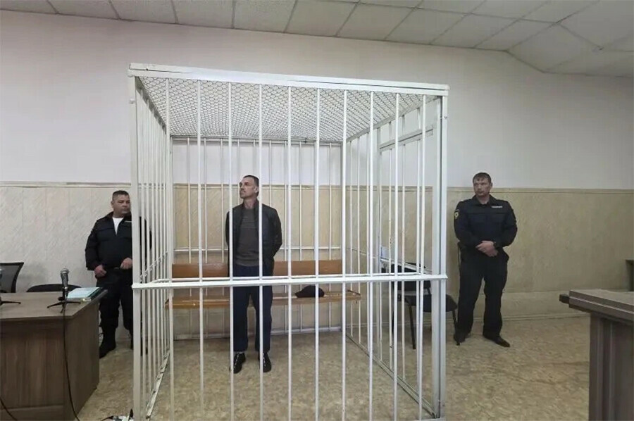 В Амурской области машинист котельной кулаками по голове забил мужчину видео