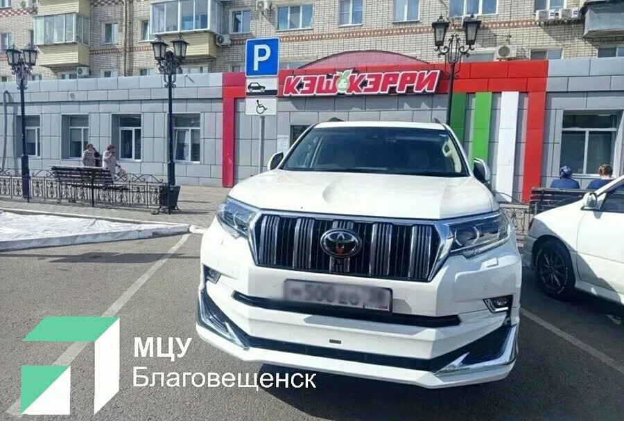 Алгоритм для благовещенцев желающих наказать невоспитанных парковщиков фото