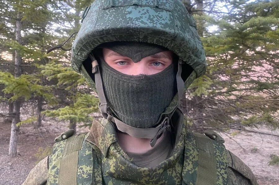 Он принял бой младший сержант из Приамурья за героизм на СВО награжден орденом Мужества