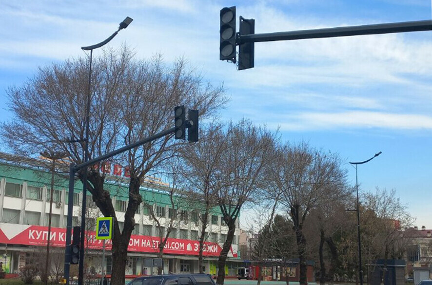 Больше 10 светофоров на консолях установили в Благовещенске