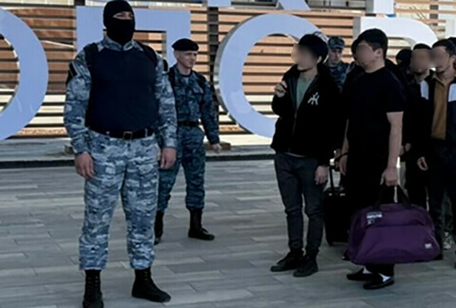 Иностранцев находящихся на территории Тындинского округа выдворили из России