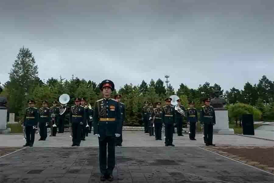 Военные музыканты побывали в китайском уезде Суньу видео